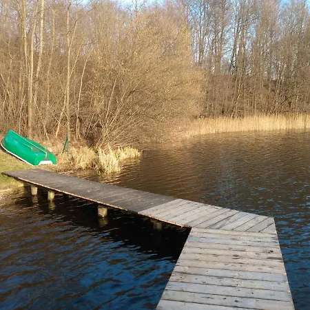 Domek Drewniany Nad Jeziorem Sobacz * Sobącz